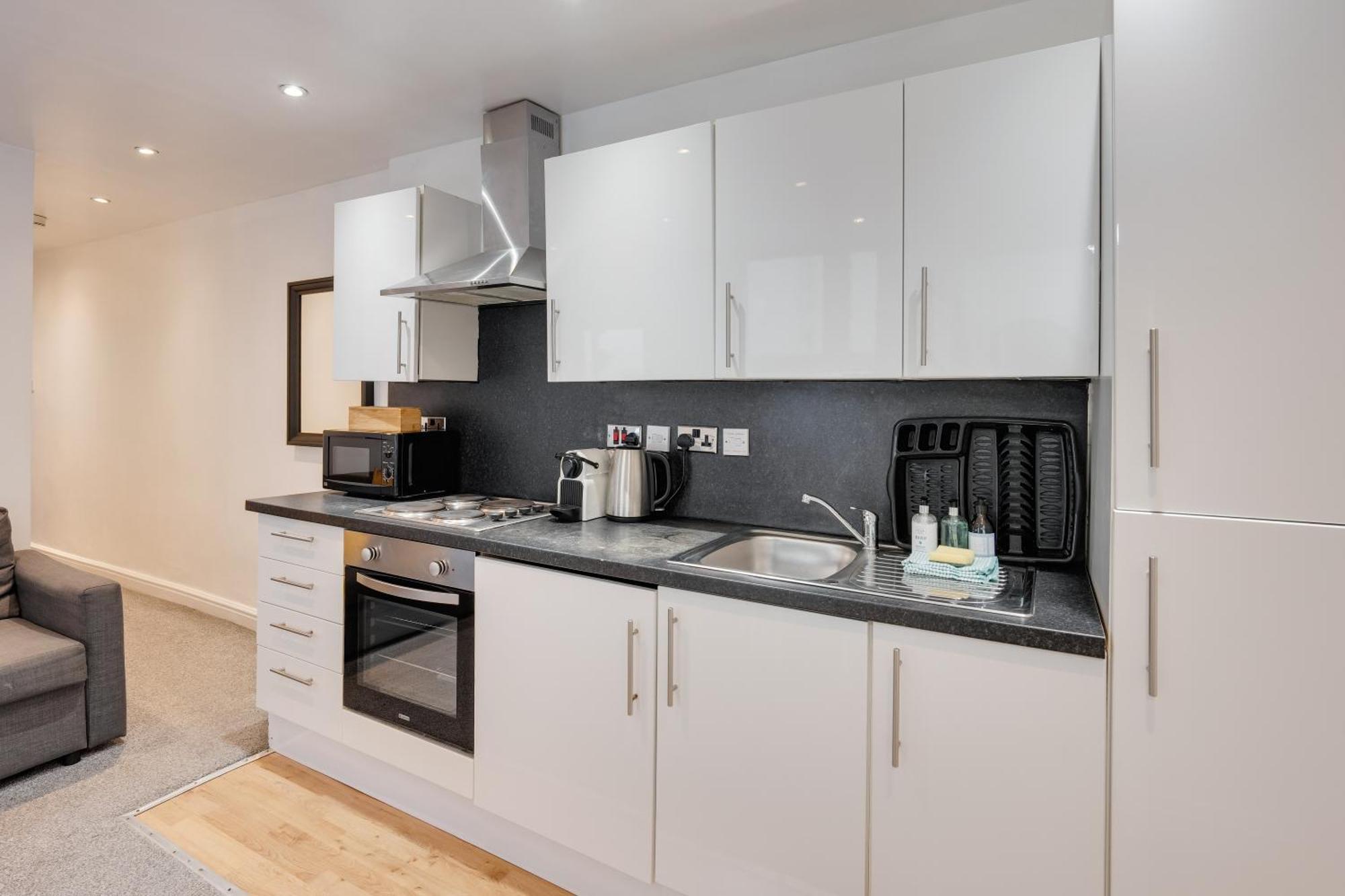 2 Bedroom Aprtmnt For Upto 6 Nr Centre, Uni &Parks Кардифф Экстерьер фото